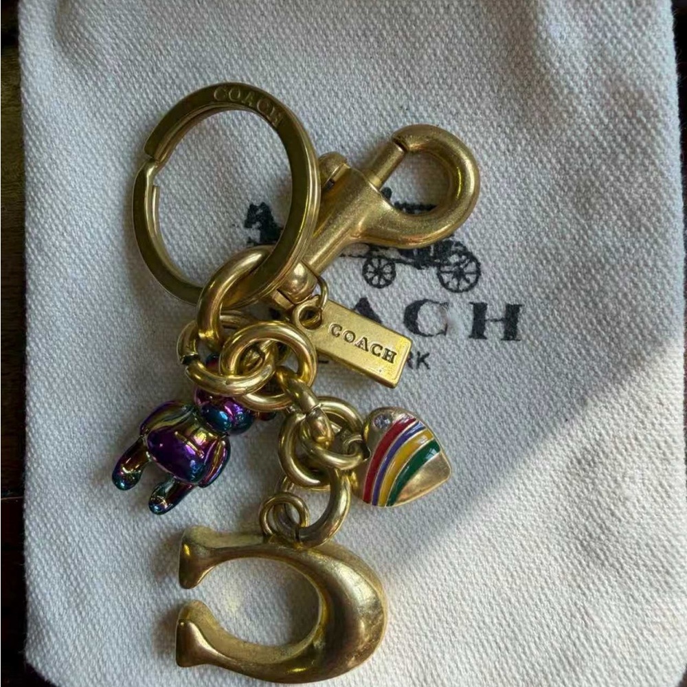 Coach Gold-Tone Rainbow Heart & Iridescent Bear Charm Keyring